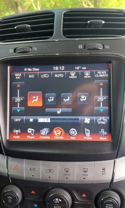 Fiat Freemont cena 56800 przebieg: 90000, rok produkcji 2015 z Toruń małe 781